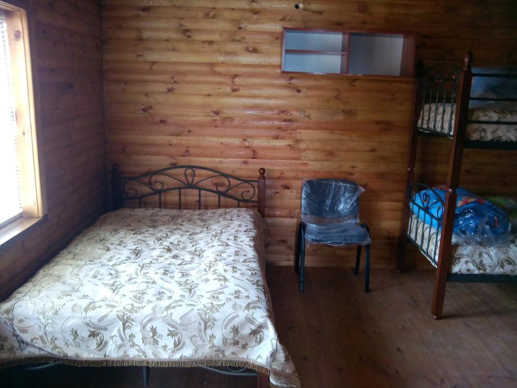 Готель Slavutich Нова Каховка Номер фото