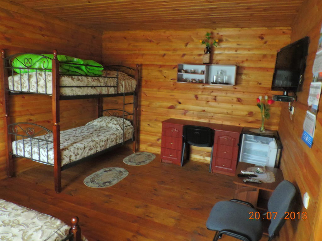 Готель Slavutich Нова Каховка Номер фото